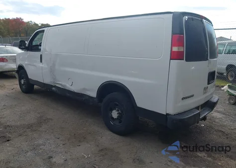 2008 Chevrolet Express Work Van z USA, uszkodzony, nr VIN 1GCGG29C381165758